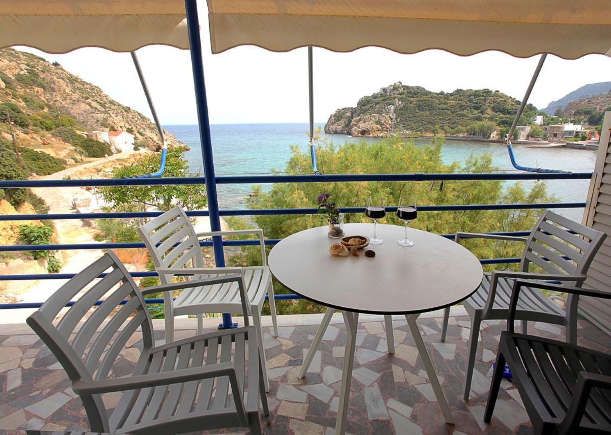 Mastiha Seaside Emporios Apartments Emporeios  Bagian luar foto